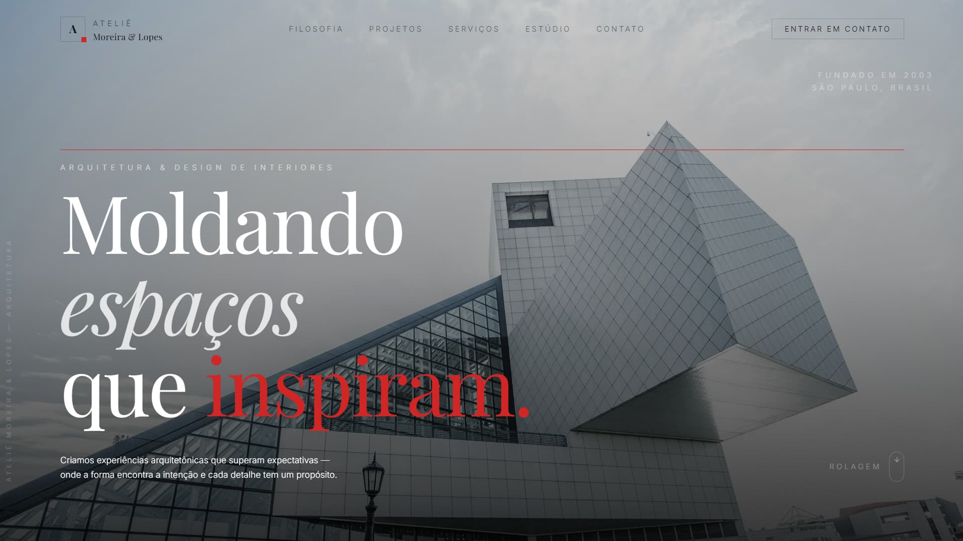 Projeto conceitual do estúdio: site de um ateliê de arquitetura e interiores.