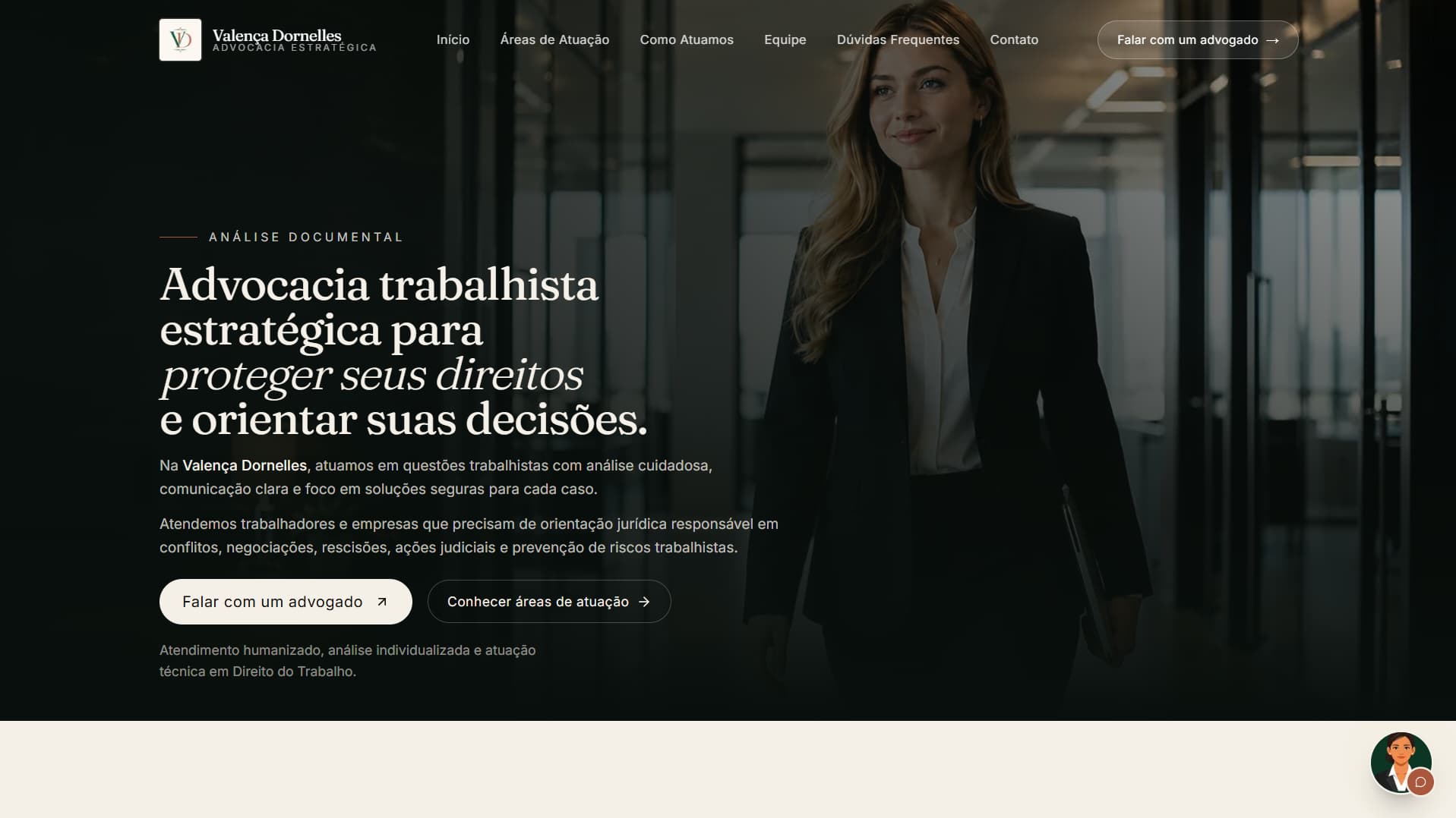 Projeto conceitual do estúdio: site de um escritório de advocacia trabalhista, em tons escuros.